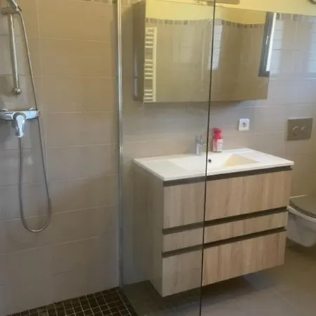 Apartamento Quiet T2 With Terrace And Shared Pool
